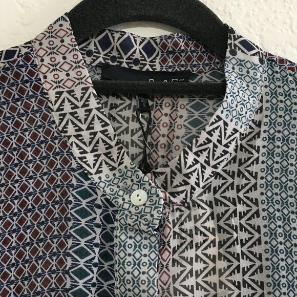 Ro & De Tunic NWT Sheer Band Collar 1/2 Button Down Blouse Gray Navy Blue - Picture 2 of 13